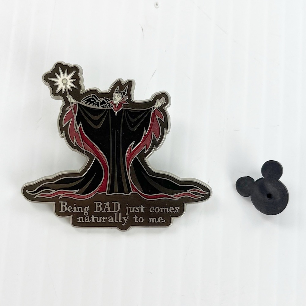 Disney Maleficent Being Bad Just Comes Naturally To Me 2004 Trading Pin